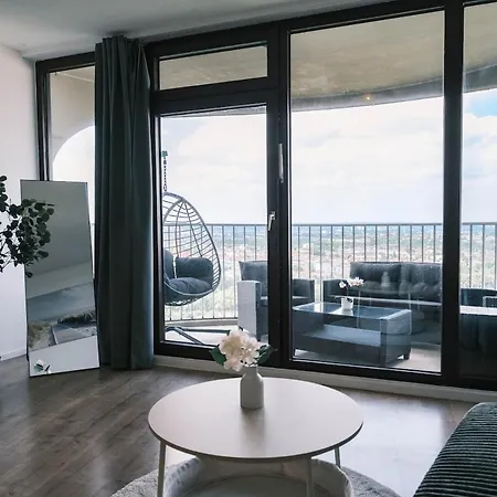 Appartement Neu Proud Skyline Im Augsburger Hotelturm 2 Balkone *