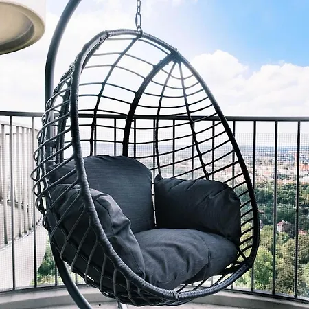 Neu Proud Skyline Im Augsburger Hotelturm 2 Balkone Appartement Augsburg